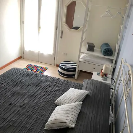 Irides A Un Passo Dai Parchi Divertimento 3* Lazise