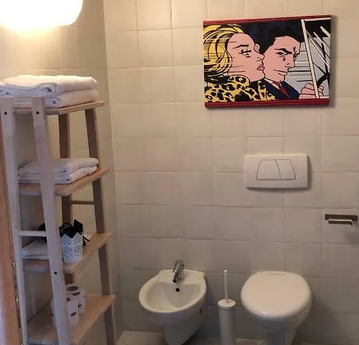 Irides A Un Passo Dai Parchi Divertimento 3* لاتيزي